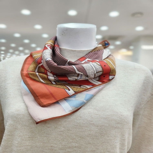 바바패션 더아이잗 프린트 사각 스카프 IP9SF0811690