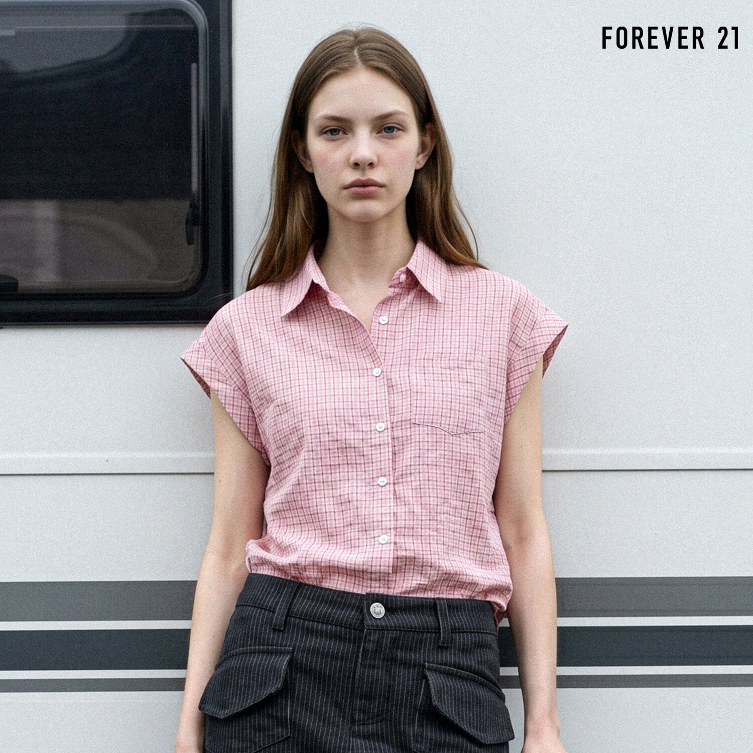 FOREVER21 소매 롤업 체크 캡소매 셔츠 FTDBBL035이미지입니다. 누르면 해당 게시물로 새창이동합니다.