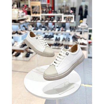 파격할인 경량 배색가죽4cm 스니커즈 Y24P005E