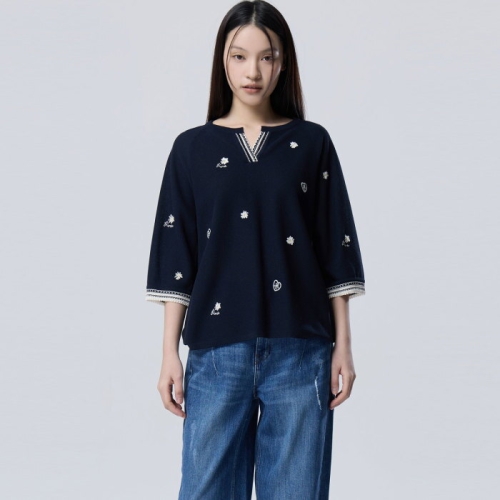 플라워 자수 라운드 브이넥 니트_BAKP10611NY