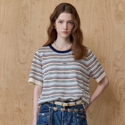 마쟈 지그재그 스트라이프 라운드넥 반팔 니트 ZE06QK007NA_이미지