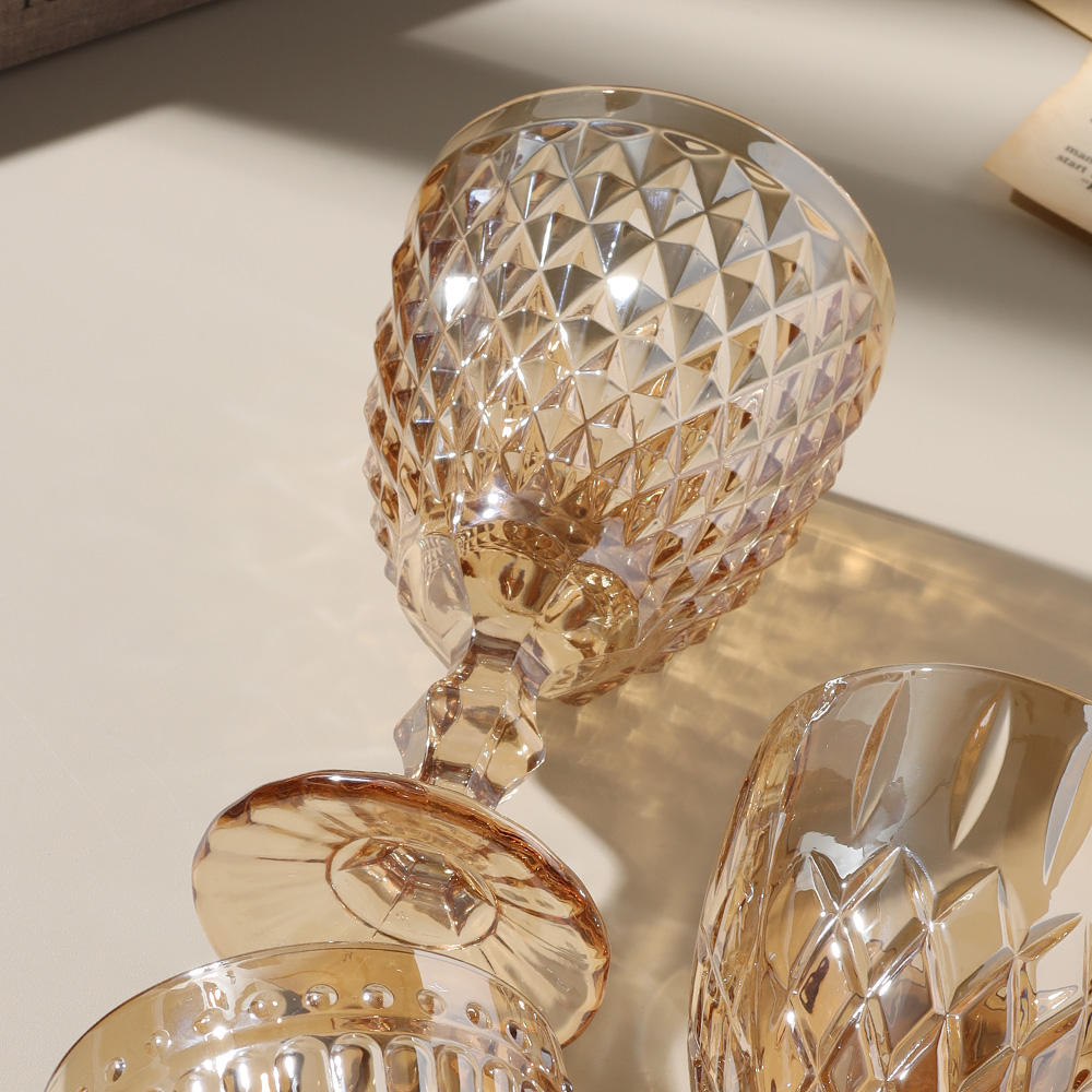 케슬리 몬즈 빈티지 엔틱 고블렛잔 보스톤 300ml이미지입니다. 누르면 해당 게시물로 새창이동합니다.