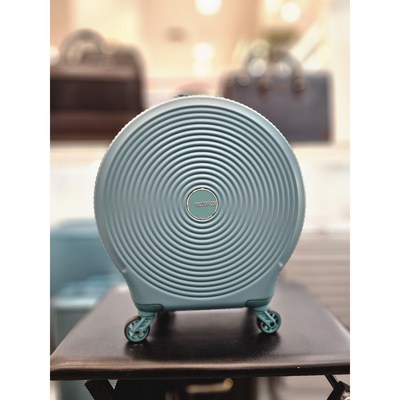 쌤소나이트 아메리칸투어리스터 판매 큐리오 라운드 캐리어 18인치 기내용 그린 AO8A5053_이미지