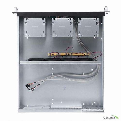 AMAQUEST Q2900 2U ������Ʈ