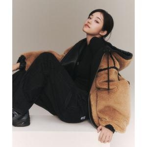 LEE 착장리버서블 비건 레더 후드 블랙 LE2404JK22BK 86262