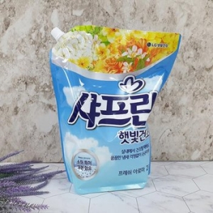 LG생활건강 샤프란 햇빛건조 프레쉬 아로마 리필 2L (2개)