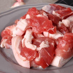 국내산 냉장 돈육 사태 1kg  찌개용