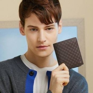 LF 닥스 브라운 유럽 수입가죽 루이스 엠보 DD 패턴 중지갑 DBWA5E367W3