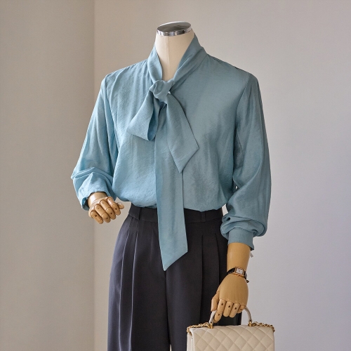 커스텀에이블 타이넥 블라우스_T2604BL047A_이미지