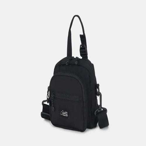 네파 줌인 크로스백 7KE7511-C01_이미지