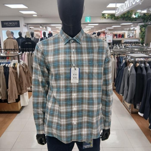 런던포그 세이브존04 기본 에리 세미일자 캐쥬얼 티블루셔츠 HQSVA-702K4 62_이미지