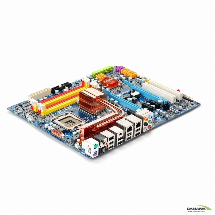 GIGABYTE GA-X48-DQ6