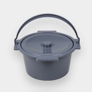 현대메딕스 국산 탈착식 좌변기통 플라스틱손잡이 이동 변기 오물통