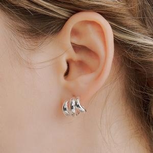 HEI 태연, 한소희, 레드벨벳 예리, ITZY 류진, 우주소녀 연정, 아스트로 착용 lilies earring_이미지