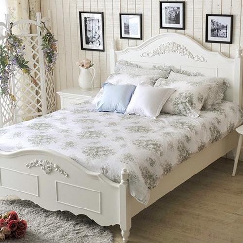 �޿��׸� �����ں��� ���� ħ�� Q