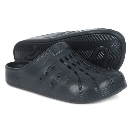 아디다스 아딜렛 클로그 IG9163이미지입니다. 누르면 해당 게시물로 새창이동합니다.