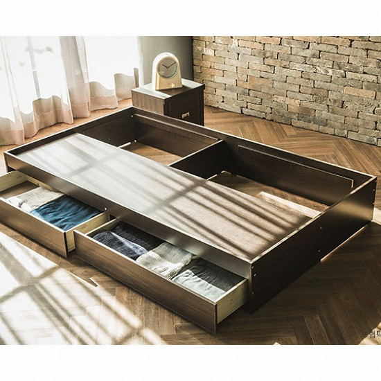 ������ ���丮�� ������ ħ�� Q