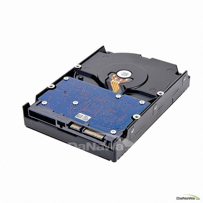 HGST 4TB Deskstar 7K4000 HDS724040ALE640 (SATA3/7200/64M)
