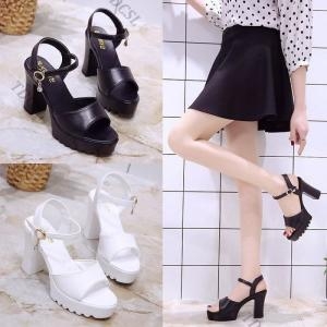 [불명] 사이즈 215-250 국산 메리제인 플랫 슈즈  4368773이미지입니다. 누르면 해당 게시물로 새창이동합니다.