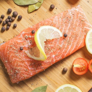 비비수산 프리미엄 생연어 전체부위 500g