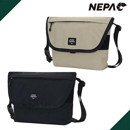 네파 크로스백 BQC 7KC7519-C01 ZOOM-IN 줌인 크로스백