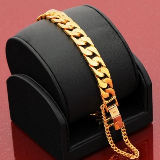 종로금1번가 남자팔찌 둥근체인 18.75g이미지입니다. 누르면 해당 게시물로 새창이동합니다.