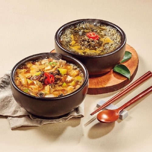 콩순이네 우렁 된장찌개 + 올갱이 된장찌개