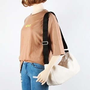 오너클랜 심플 데일리 스퀘어 크로스 숄더 백 SM-AN-6023_W74B1B1