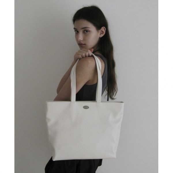 두마로 DUMARO 디온 빅 숄더백 / 아이보리 Dion Big Shoulder Bag / Ivory 3057786