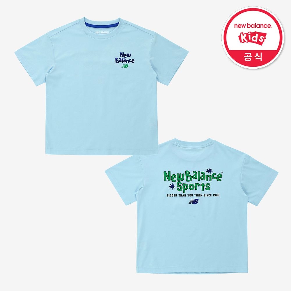 뉴발란스 키즈 KIDS STELLAR PLAY GROUND_로고 반팔티 아동 티셔츠 NK9EG2501U51_이미지