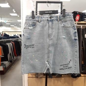 뱅뱅 칠곡 HC09 여성 스타일리쉬한 5부청치마 앞트임있는 입었을때 너무예쁜 남 S16341770_이미지