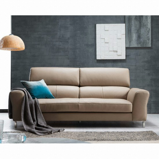 ���ڸ� ��Ƴ� õ������ ���� 3�ο�