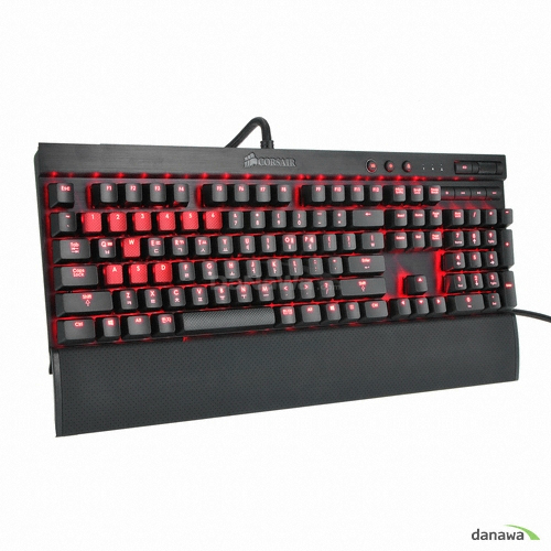 CORSAIR VENGEANCE K70