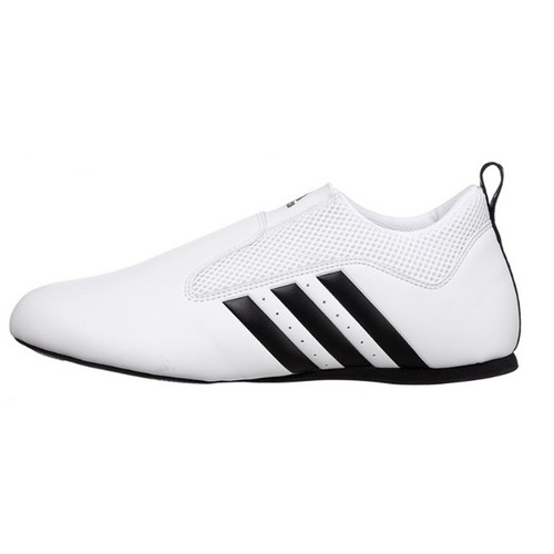 아디다스 콘테스탄트 프로 태권도화이미지입니다. 누르면 해당 게시물로 새창이동합니다.