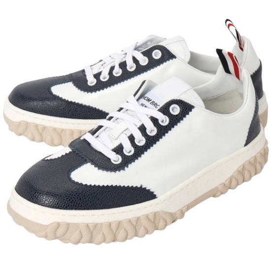 톰브라운 케이블 스니커즈 MFD254A 05584 979이미지입니다. 누르면 해당 게시물로 새창이동합니다.