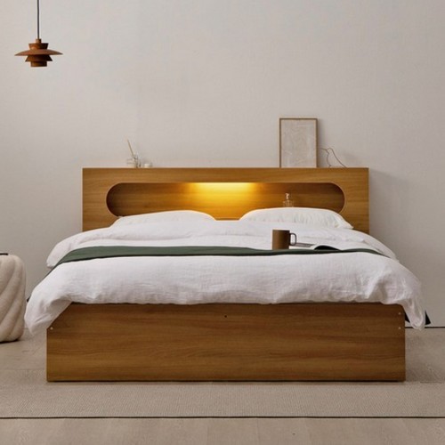 �ķθ� ���̺� ����� LEDħ�� Q