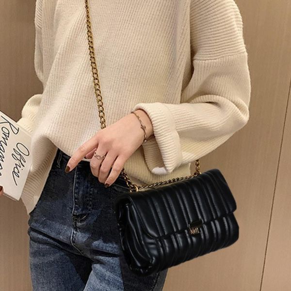 알티피아 교보문고 퀼팅 체인 쇼핑몰 크로스백 오피스룩 WBAB697_이미지