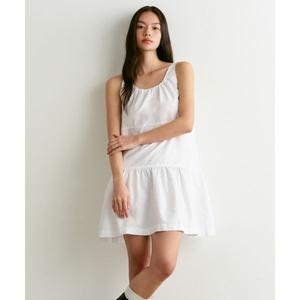 무신사 무신사 스탠다드 우먼 MUSINSA STANDARD WOMAN 우먼즈 코튼 티어드 미니 드레스 화이트 MWDRW304