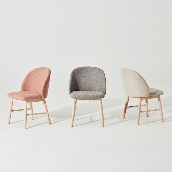 �ѻ� ���� ���� ��Ź����