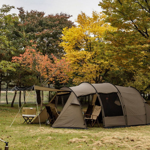 고스트 플러스 브라운 탄