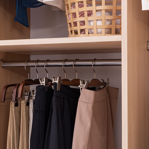 �ķθ� ������ �����̵� �ſ� ���� 1600