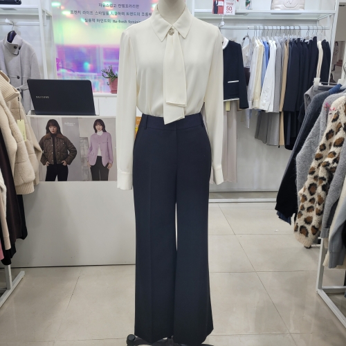 �̵����۴� �̼��� �ɼ�Ÿ�̺���콺MB5XBLM116D_KG