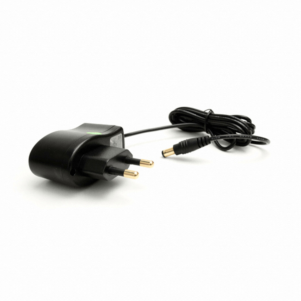 �����ӵ�Ʈ 4.2V 1A �����