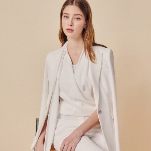 지고트 클린 텍스처드 시그니처 버클 재킷 JS4A0JKS12