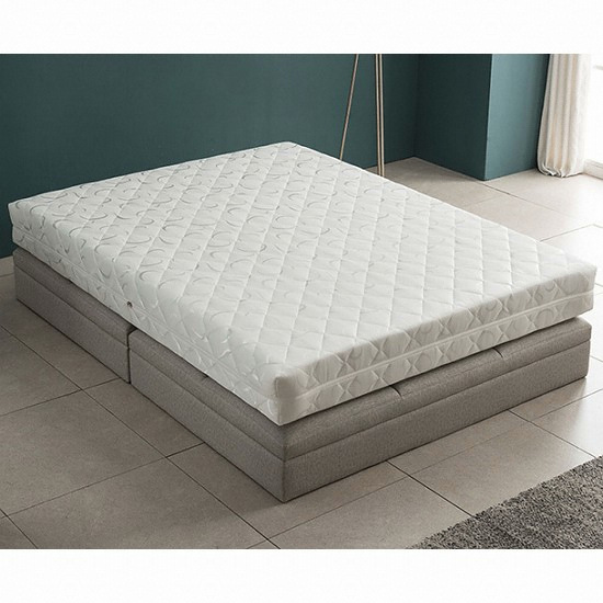 �ƾ��� ���񸶷� ����� LEDħ�� Q