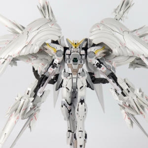 다반 MG 8827 윙 건담 스노우 화이트 프렐류드 중국건담 프라모델 윙 건담 MG8827_이미지