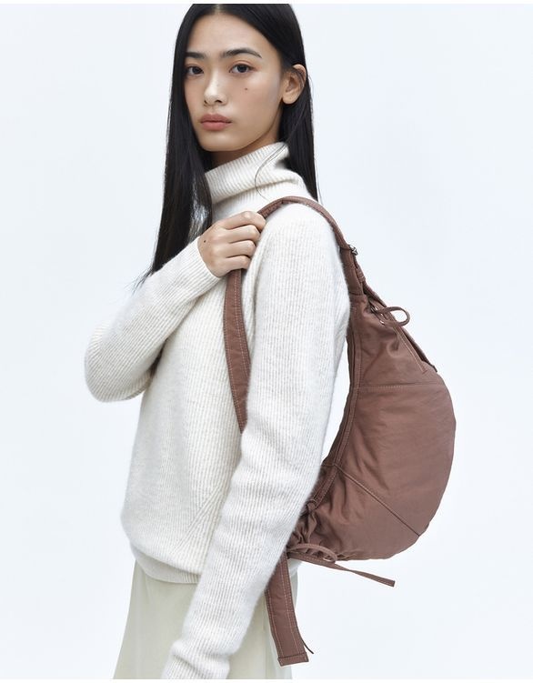 질스튜어트 악세서리 다크레드 발레코어 보우백 나일론 호보백 JABA4E261R3