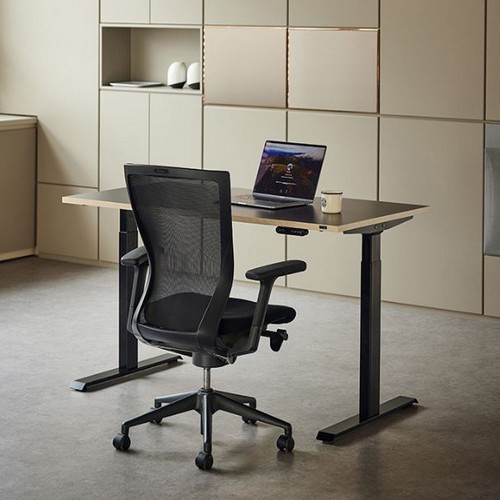 롱코 듀얼모터 모션 스탠딩 직각 커브홀 3STEP 책상 (1600x750)_이미지