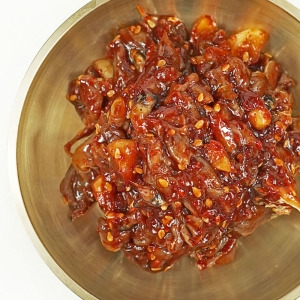청해수산 젓갈이야기 부담없는 용량으로 간편한 한끼 꼴뚜기젓 300g