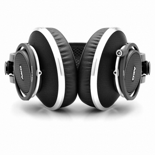 AKG K812